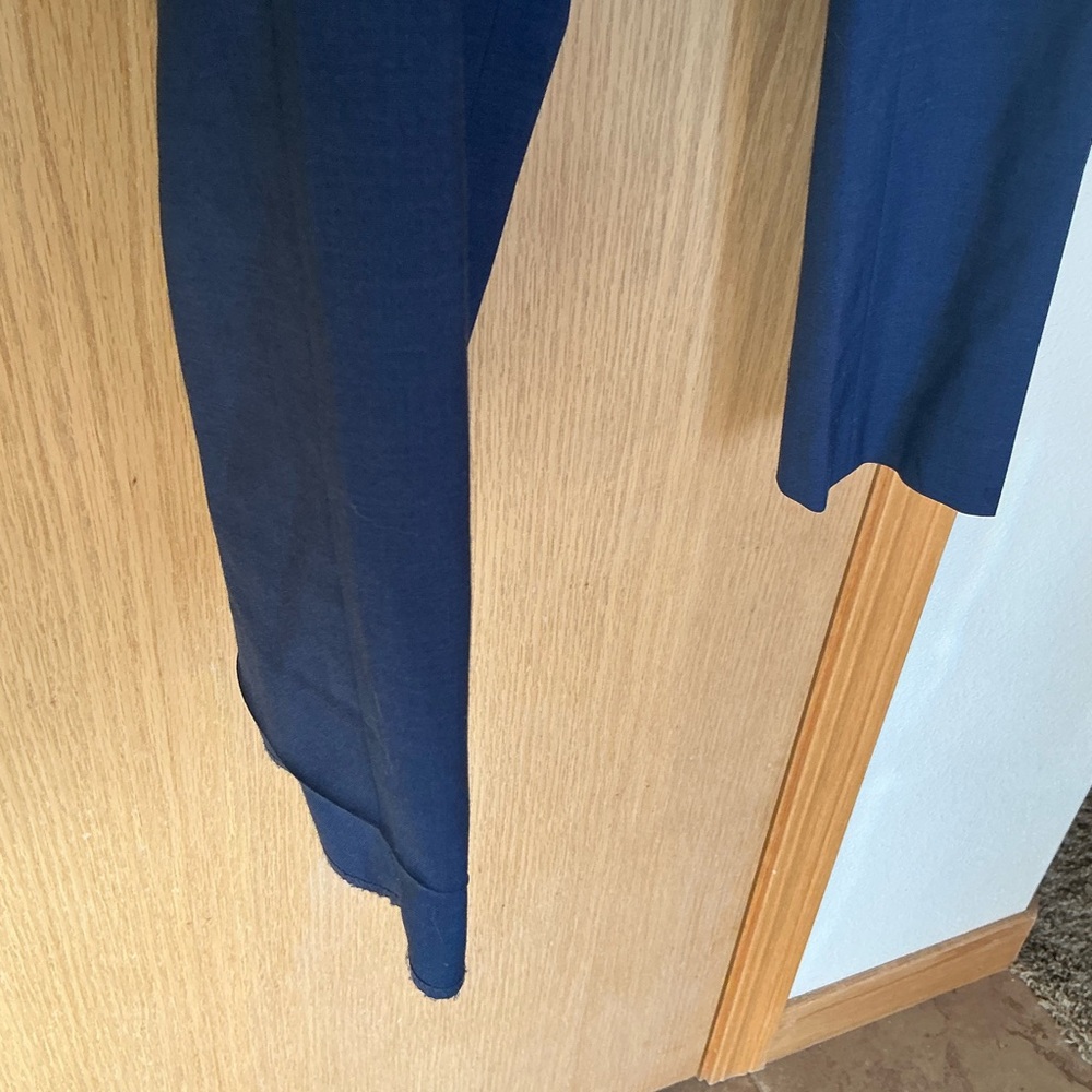 Bar iii slim fit men’s suit Blazer 34S & Pants 29W 30L Blue color, 55% wool - Picture 8 of 8